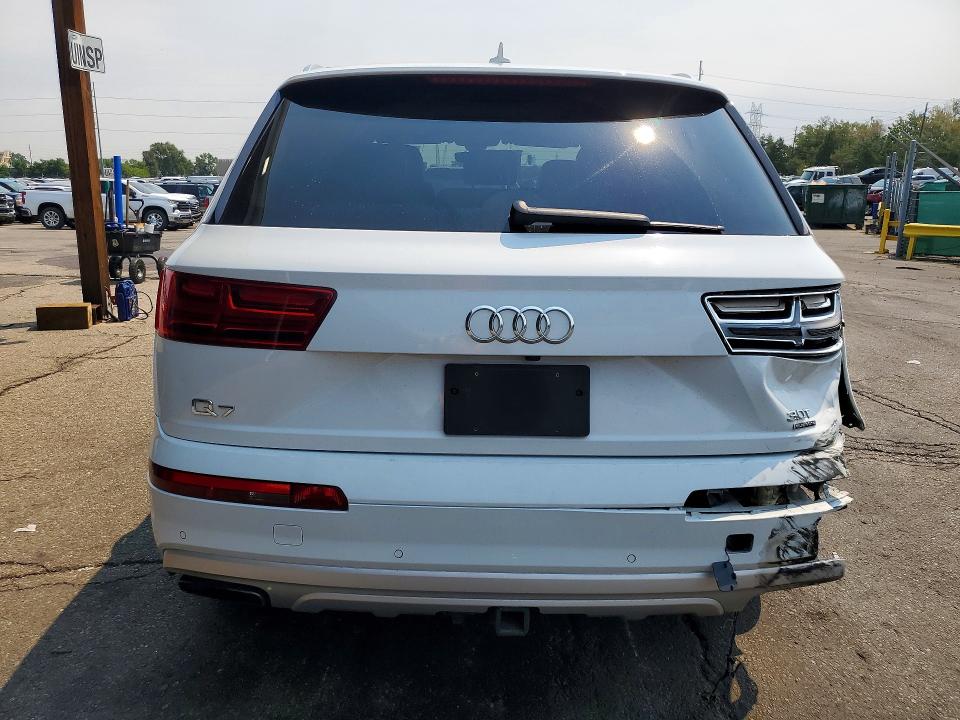 2018 Audi Q7 მანქანა იყიდება აუქციონზე, vin: WA1VAAF76JD022179, აუქციონის ნომერი: 63690016