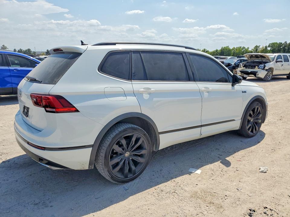 Продажа на аукционе авто 2021 Volkswagen Tiguan, vin: 3VV3B7AX6MM068495, номер лота: 65496736