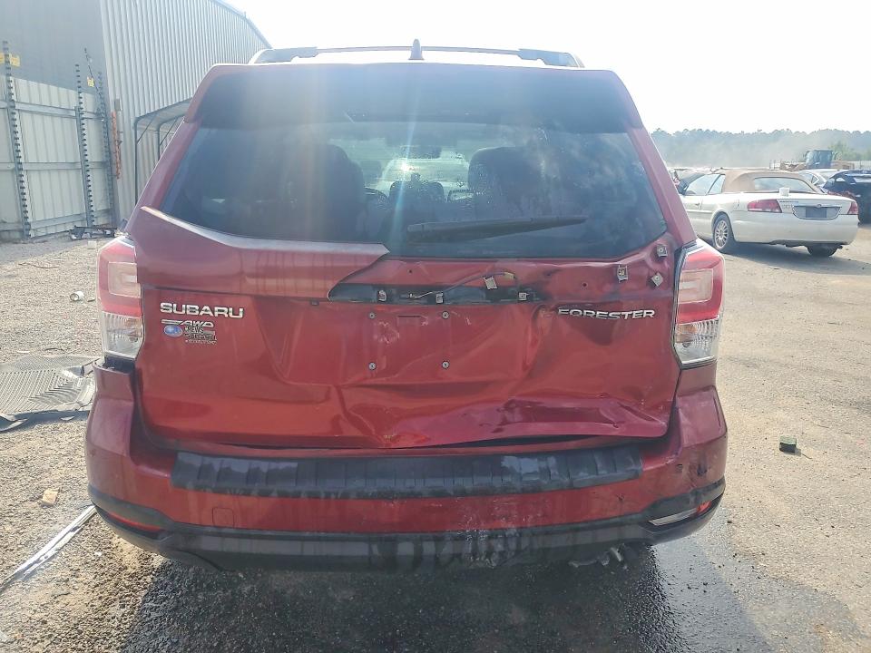 Продаж на аукціоні авто 2018 Subaru Forester, vin: JF2SJAGC4JH573984, номер лоту: 65416856