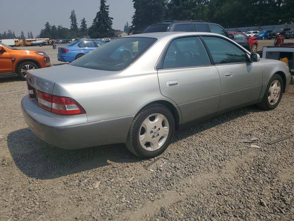 63231946 :رقم المزاد ، JT8BF28G1Y0288254 vin ، 2000 Lexus Es مزاد بيع