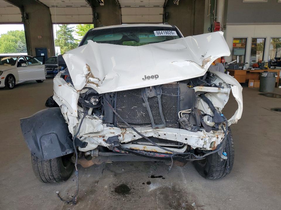 2005 Jeep Liberty მანქანა იყიდება აუქციონზე, vin: 1J4GL58K35W626262, აუქციონის ნომერი: 66419026