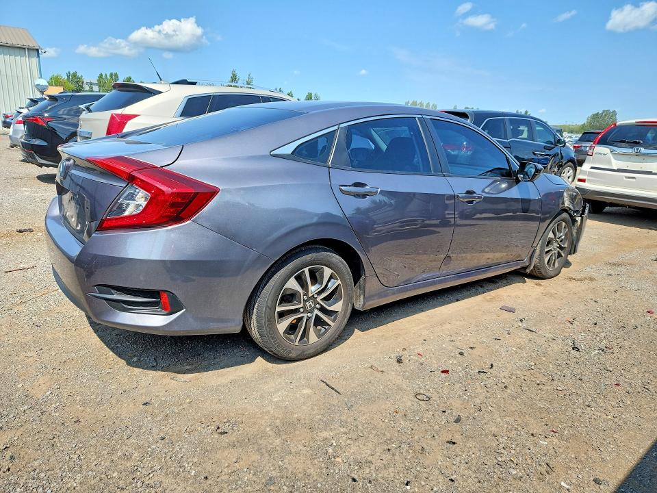 Продажа на аукционе авто 2016 Honda Civic, vin: 2HGFC2F55GH002009, номер лота: 64012166