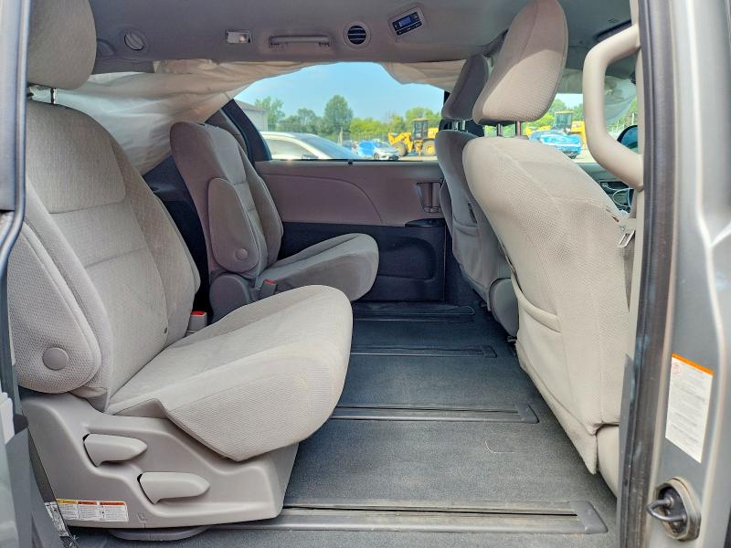 Продажа на аукционе авто 2020 Toyota Sienna, vin: 5TDJZ3DC7LS234377, номер лота: 66602346