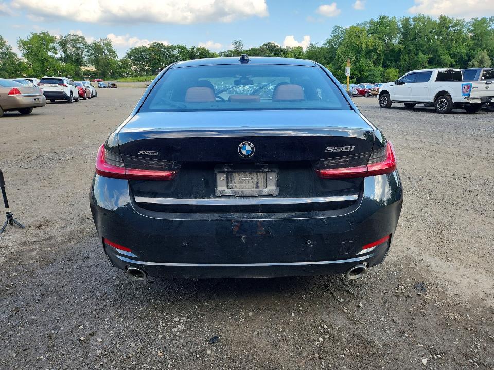 64081866 :رقم المزاد ، 3MW89FF00R8E02426 vin ، 2024 Bmw 330xi مزاد بيع