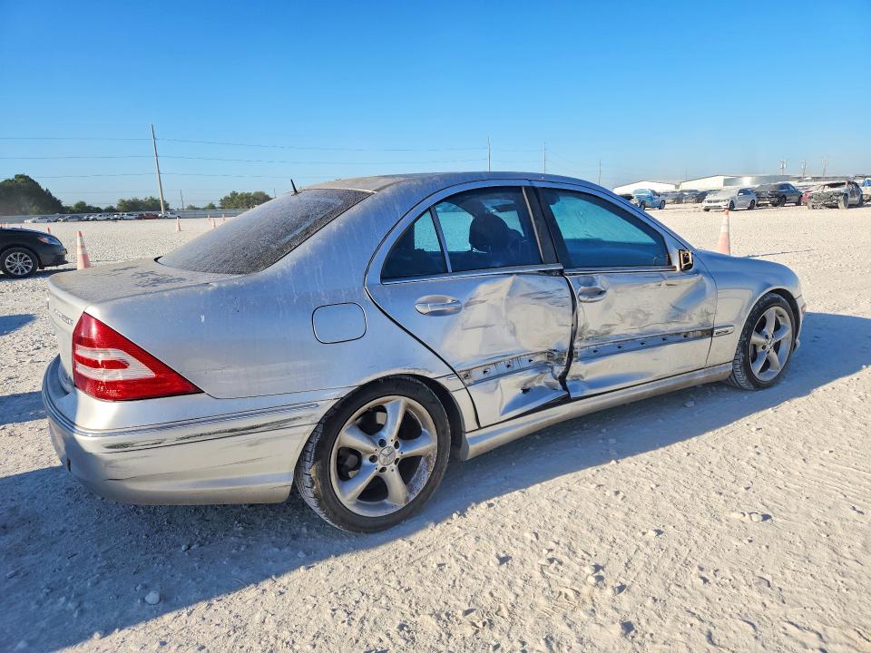 2005 Mercedes-benz C მანქანა იყიდება აუქციონზე, vin: WDBRF40J45F564484, აუქციონის ნომერი: 65030406