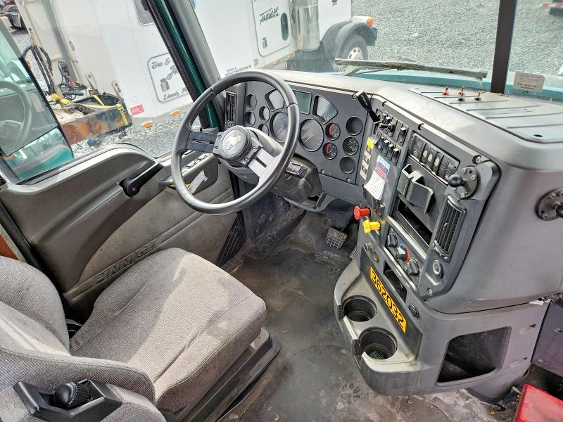 Продаж на аукціоні авто 2017 Mack 600, vin: 1M1AW01X8HM009340, номер лоту: 65221106