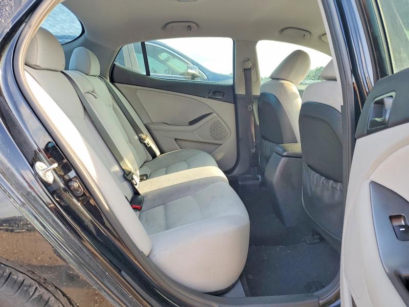 64318276 :رقم المزاد ، 5XXGM4A71FG357717 vin ، 2015 Kia Optima مزاد بيع