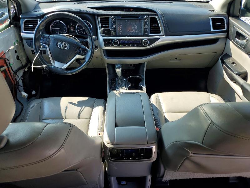Продажа на аукционе авто 2016 Toyota Highlander, vin: 5TDJKRFH4GS317772, номер лота: 63130106