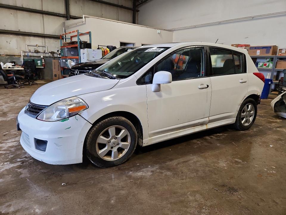 2011 Nissan Versa მანქანა იყიდება აუქციონზე, vin: 3N1BC1CP3BL438423, აუქციონის ნომერი: 65160926