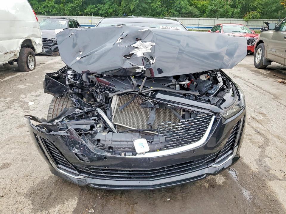 64242356 :رقم المزاد ، 1G6DT5RK0N0100054 vin ، 2022 Cadillac Ct5 مزاد بيع