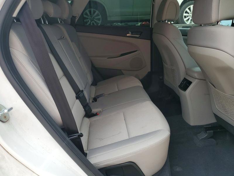 63948786 :رقم المزاد ، KM8J33A28JU783717 vin ، 2018 Hyundai Tucson مزاد بيع