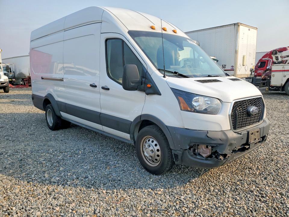 50636676 :رقم المزاد ، 1FTBF4U89PKA22950 vin ، 2023 Ford Transit مزاد بيع