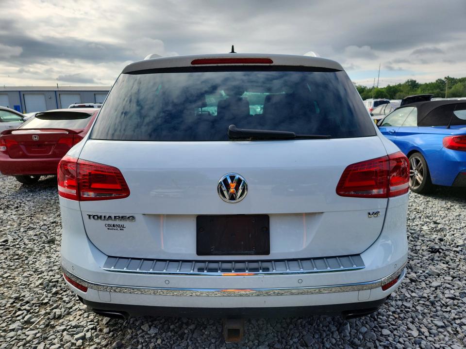 Aukcja sprzedaży 2016 Volkswagen Touareg, vin: WVGEF9BP9GD006400, numer aukcji: 63783556