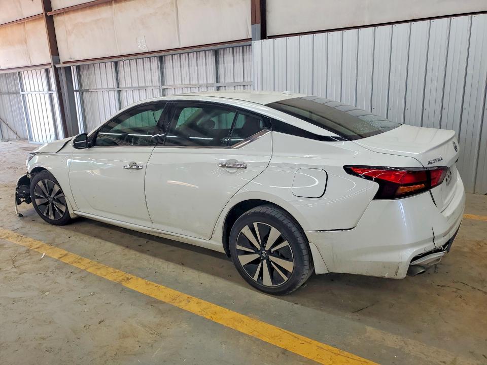 Продаж на аукціоні авто 2019 Nissan Altima, vin: 1N4BL4DV2KC116952, номер лоту: 64575136