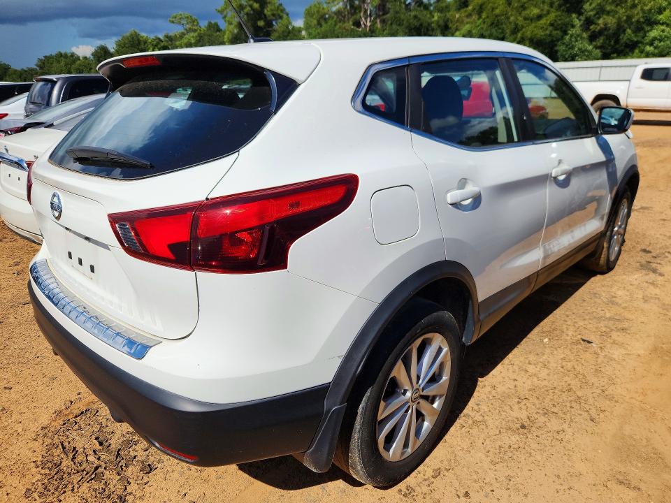 61940376 :رقم المزاد ، JN1BJ1CP7KW222252 vin ، 2019 Nissan Rogue Sport مزاد بيع