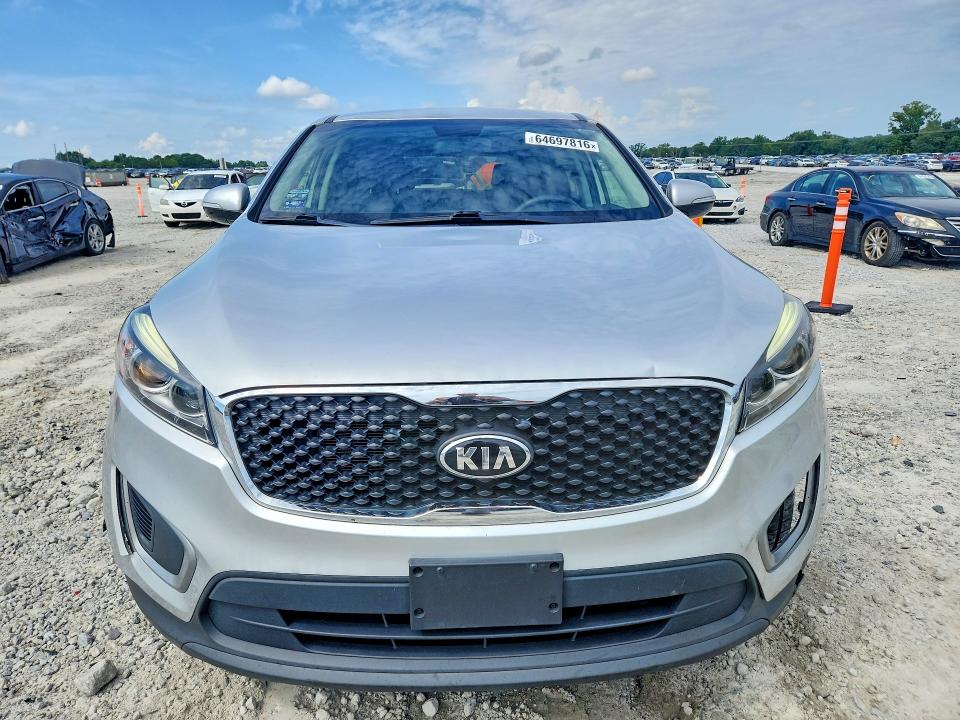 64697816 :رقم المزاد ، 5XYPG4A34GG167640 vin ، 2016 Kia Sorento مزاد بيع