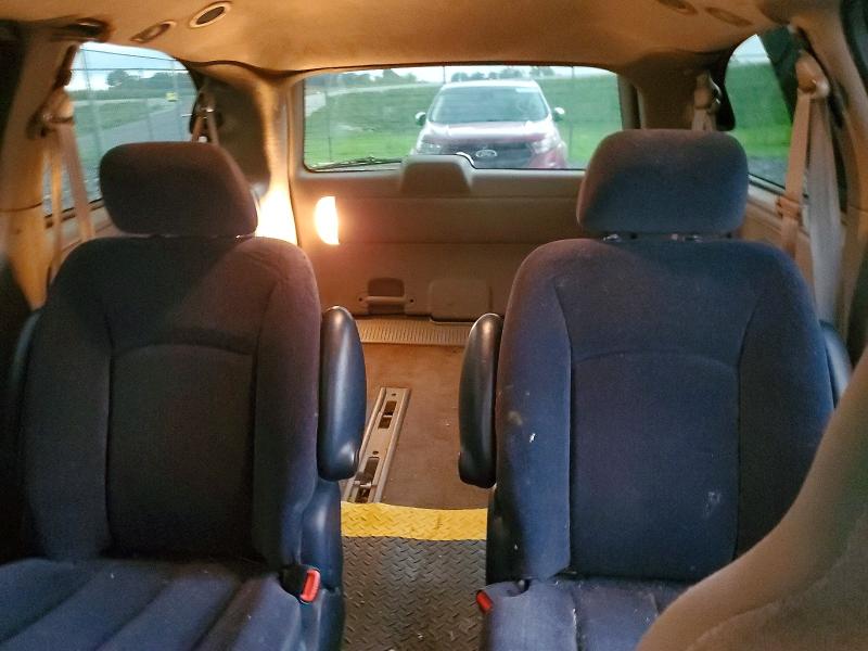 Aukcja sprzedaży 2003 Chrysler Town & Country, vin: 2C4GP24R13R295358, numer aukcji: 64325636