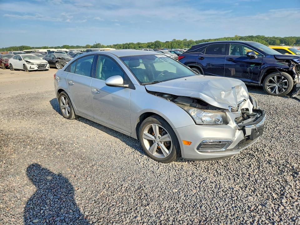 67179346 :رقم المزاد ، 1G1PE5SB1F7297154 vin ، 2015 Chevrolet Cruze مزاد بيع