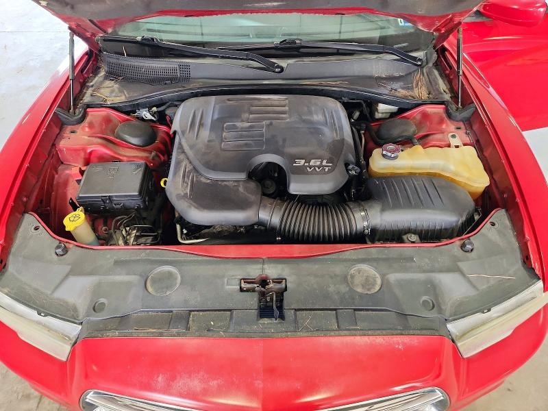 67177156 :رقم المزاد ، 2B3CL3CG5BH505627 vin ، 2011 Dodge Charger مزاد بيع