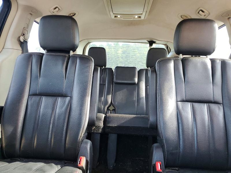66512376 :رقم المزاد ، 2C4RC1BG5ER445927 vin ، 2014 Chrysler Town & Country مزاد بيع