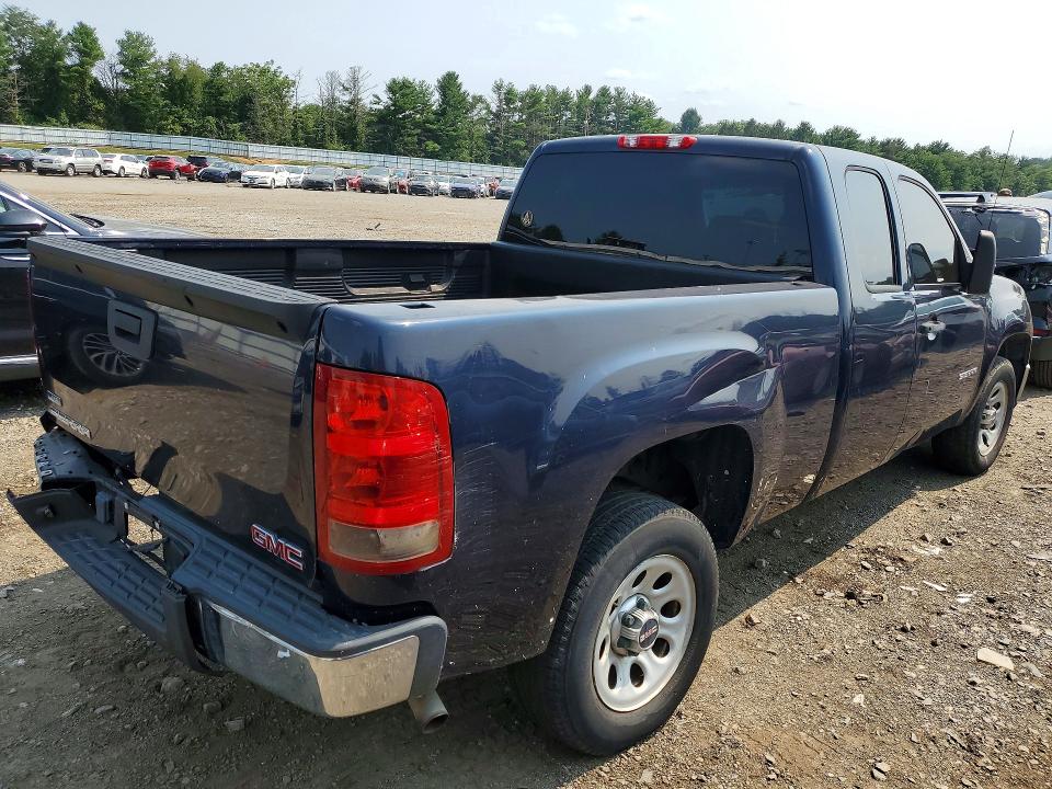 65014436 :رقم المزاد ، 1GTR1TEA5BZ246175 vin ، 2011 Gmc Sierra مزاد بيع