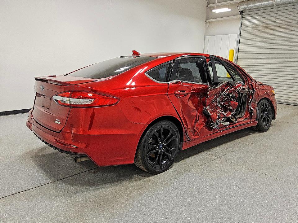 2020 Ford Fusion მანქანა იყიდება აუქციონზე, vin: 3FA6P0HD8LR171473, აუქციონის ნომერი: 63721586