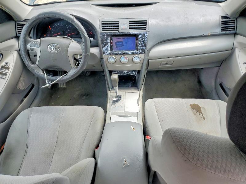 63667556 :رقم المزاد ، 4T1BF3EKXAU567132 vin ، 2010 Toyota Camry مزاد بيع
