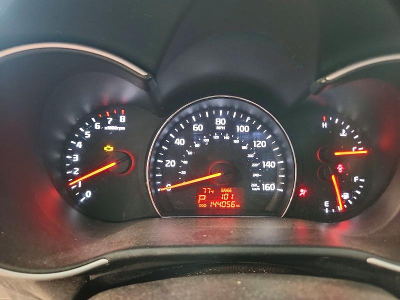 64011436 :رقم المزاد ، 5XYKT4A66FG640114 vin ، 2015 Kia Sorento مزاد بيع