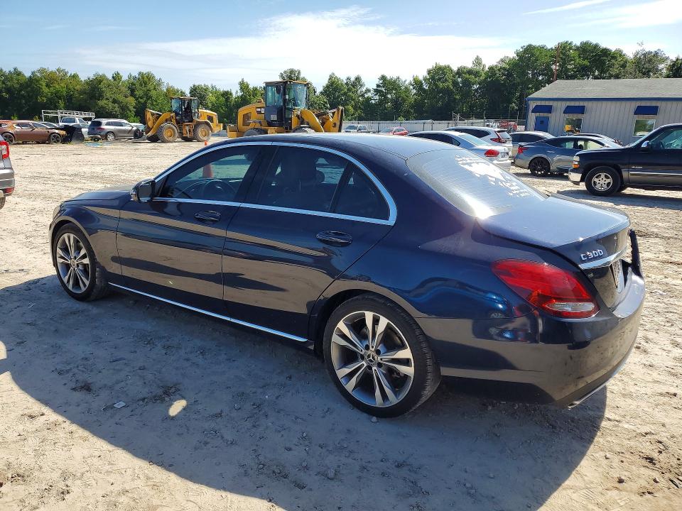 2018 Mercedes-benz C მანქანა იყიდება აუქციონზე, vin: 55SWF4JB5JU236421, აუქციონის ნომერი: 64119306
