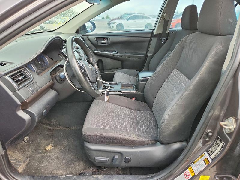62345726 :رقم المزاد ، 4T1BF1FK7HU812532 vin ، 2017 Toyota Camry مزاد بيع