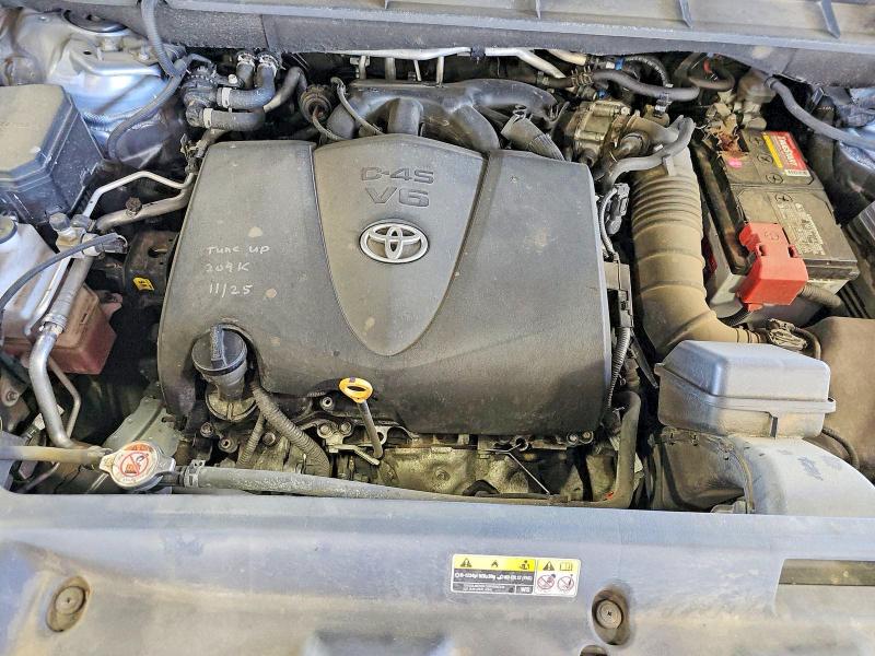Продажа на аукционе авто 2022 Toyota Highlander, vin: 5TDHZRBHXNS241293, номер лота: 64161786