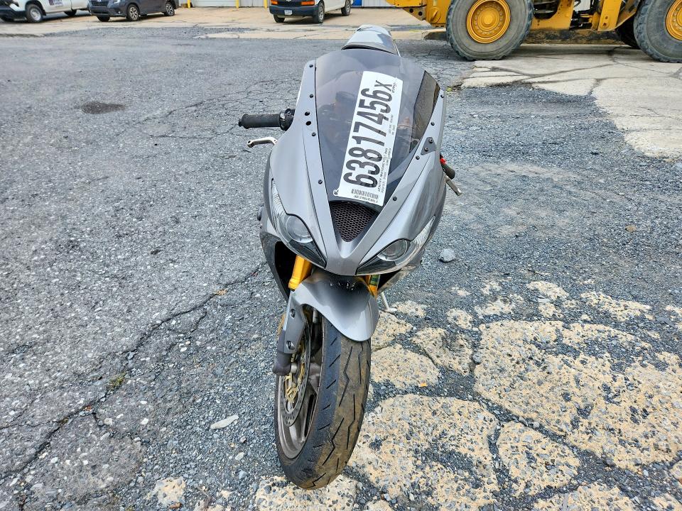 63817456 :رقم المزاد ، SMTD00NS87J293972 vin ، 2007 Triumph Motorcycle Daytona مزاد بيع