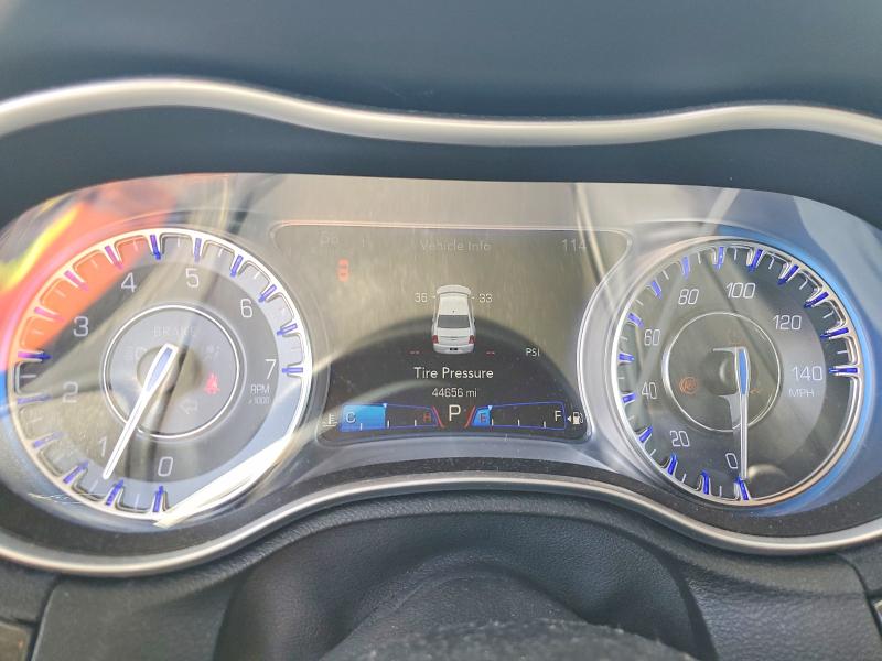 Продажа на аукционе авто 2017 Chrysler 300c, vin: 2C3CCAEG7HH668003, номер лота: 63914816