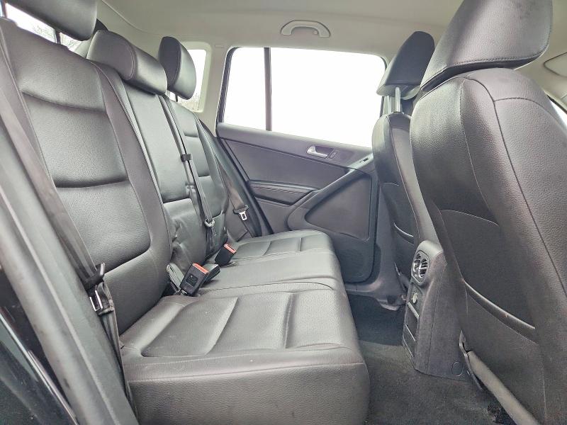 65862666 :رقم المزاد ، WVGBV7AX8GW001642 vin ، 2016 Volkswagen Tiguan مزاد بيع