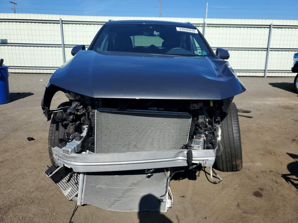 Продаж на аукціоні авто 2025 Audi Q7, vin: WA1LVBF78SD012711, номер лоту: 63946836