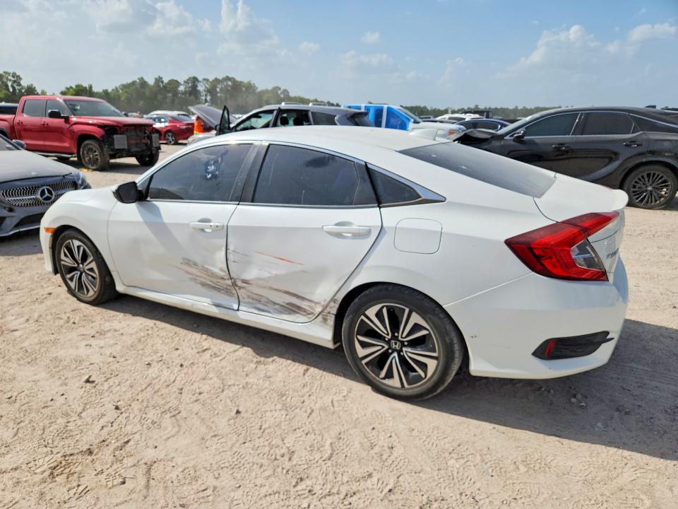 63779596 :رقم المزاد ، 2HGFC1F78HH645855 vin ، 2017 Honda Civic مزاد بيع