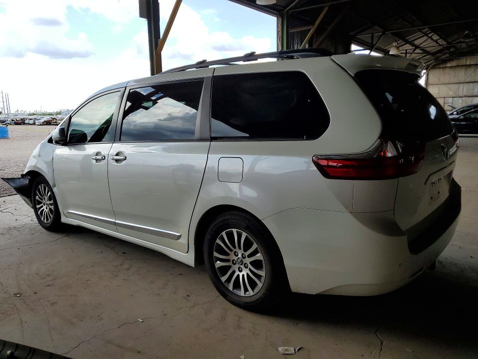 Продажа на аукционе авто 2020 Toyota Sienna, vin: 5TDYZ3DC0LS055080, номер лота: 64929846