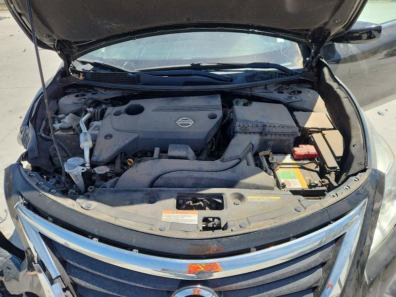 65239046 :رقم المزاد ، 1N4AL3AP1FN878319 vin ، 2015 Nissan Altima مزاد بيع