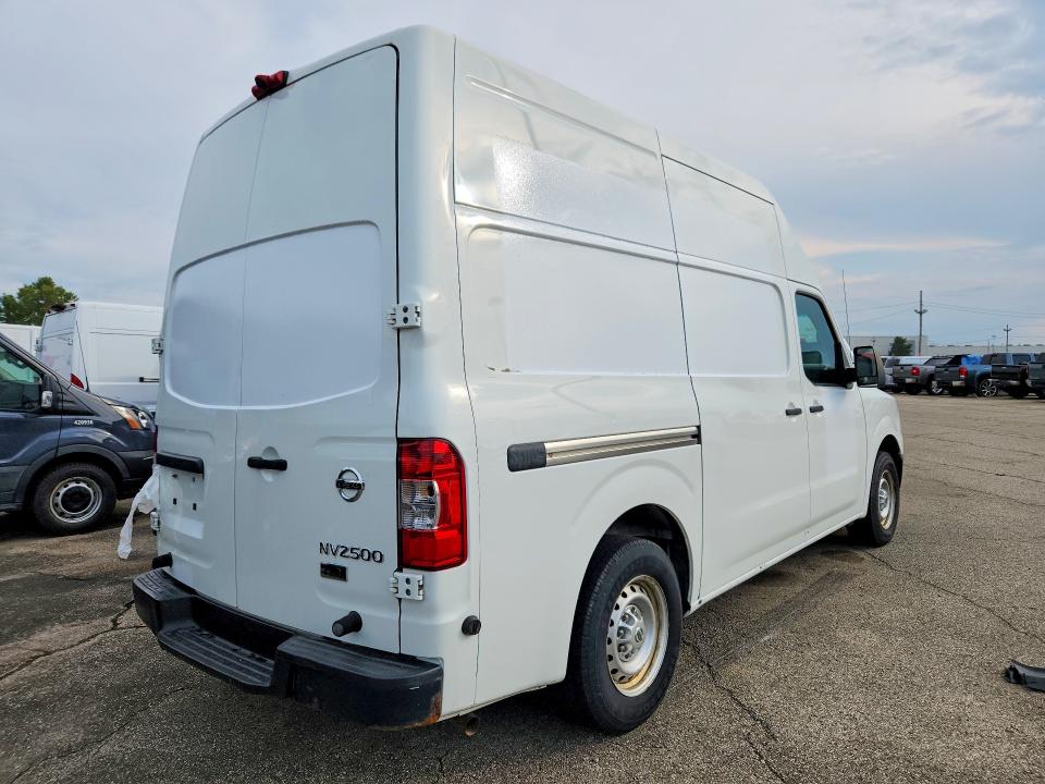 69422736 :رقم المزاد ، 1N6BF0LX9EN108799 vin ، 2014 Nissan Nv مزاد بيع