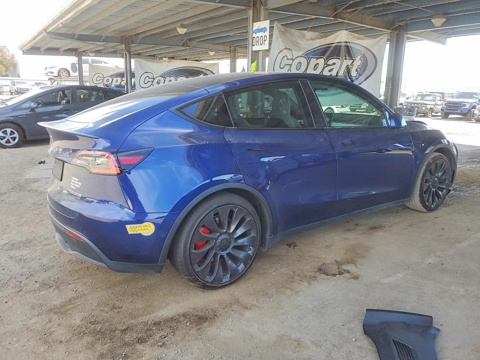 65569916 :رقم المزاد ، 7SAYGDEF3NF365609 vin ، 2022 Tesla Model Y مزاد بيع