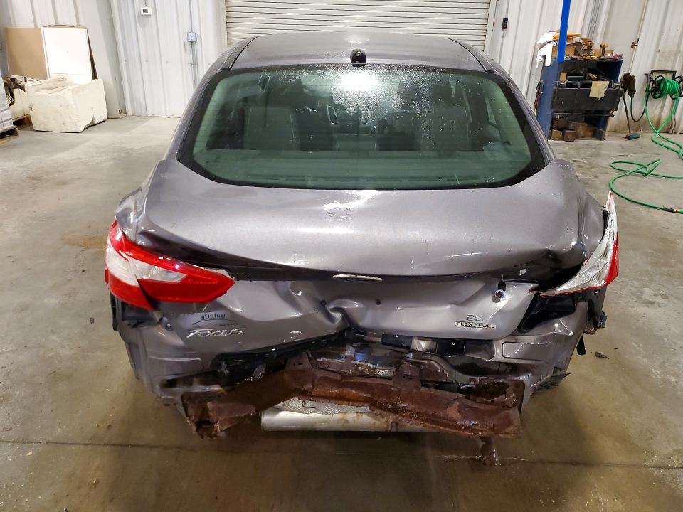 64247426 :رقم المزاد ، 1FADP3F24DL296173 vin ، 2013 Ford Focus مزاد بيع