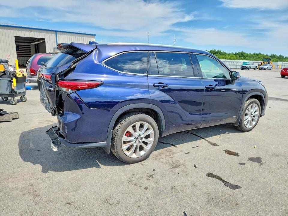 2021 Toyota Highlander Hybrid მანქანა იყიდება აუქციონზე, vin: 5TDXBRCH2MS064493, აუქციონის ნომერი: 63928626