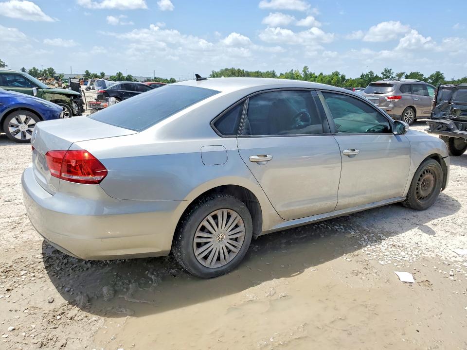 2014 Volkswagen Passat მანქანა იყიდება აუქციონზე, vin: 1VWAP7A32EC024806, აუქციონის ნომერი: 65133826
