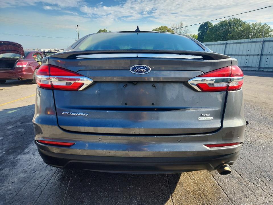 66420346 :رقم المزاد ، 3FA6P0HD9KR146743 vin ، 2019 Ford Fusion مزاد بيع