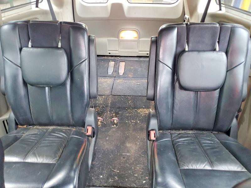 2015 Chrysler Town & Country მანქანა იყიდება აუქციონზე, vin: 2C4RC1GG6FR708694, აუქციონის ნომერი: 64910146