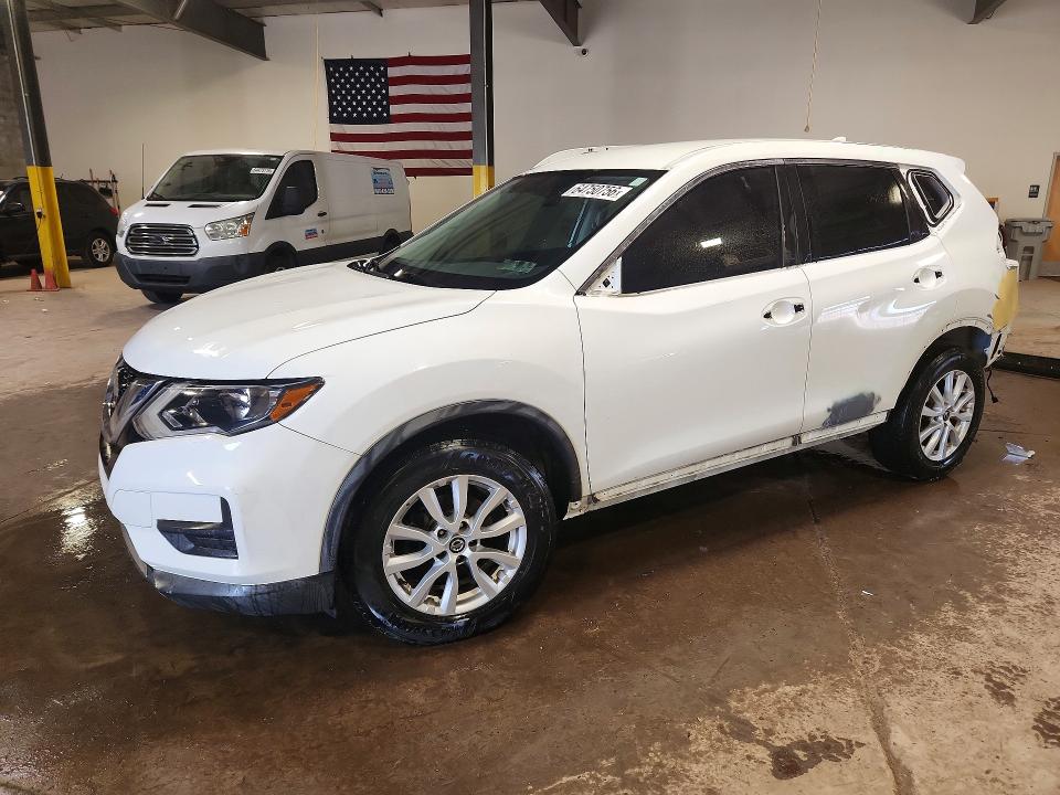 64750756 :رقم المزاد ، KNMAT2MT2JP523928 vin ، 2018 Nissan Rogue مزاد بيع