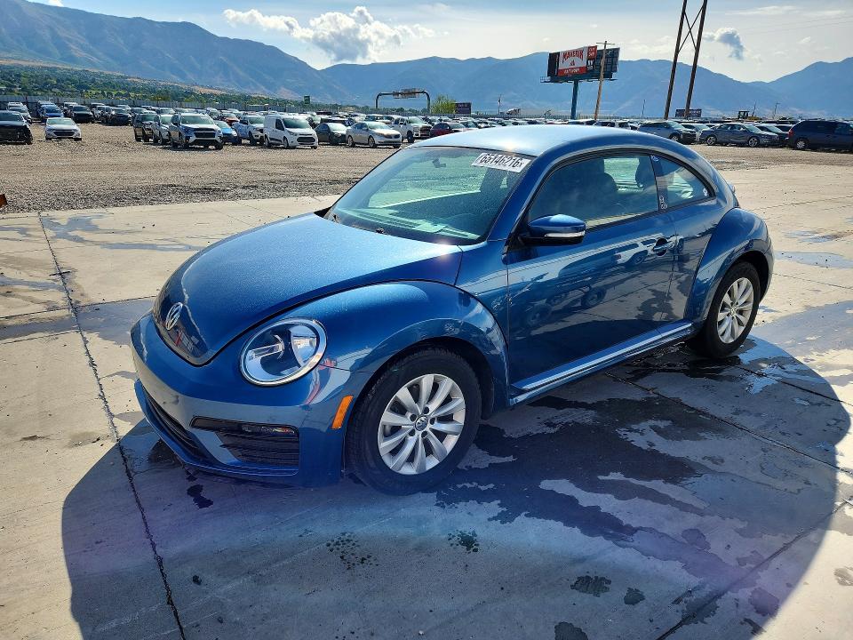 Auction sale of the 2019 Volkswagen Beetle, vin: 3VWFD7AT9KM717252, lot number: 65146216