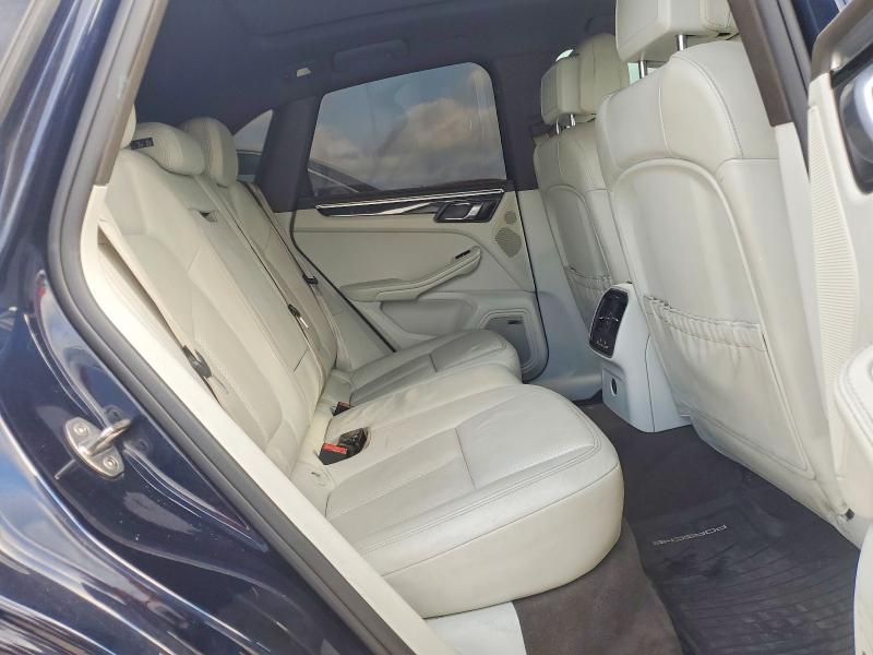 Продаж на аукціоні авто 2018 Porsche Macan, vin: WP1AB2A50JLB38141, номер лоту: 64275976
