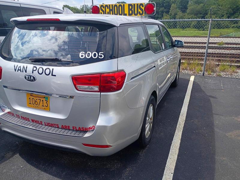 65013386 :رقم المزاد ، KNDMA5C19H6291686 vin ، 2017 Kia Sedona مزاد بيع