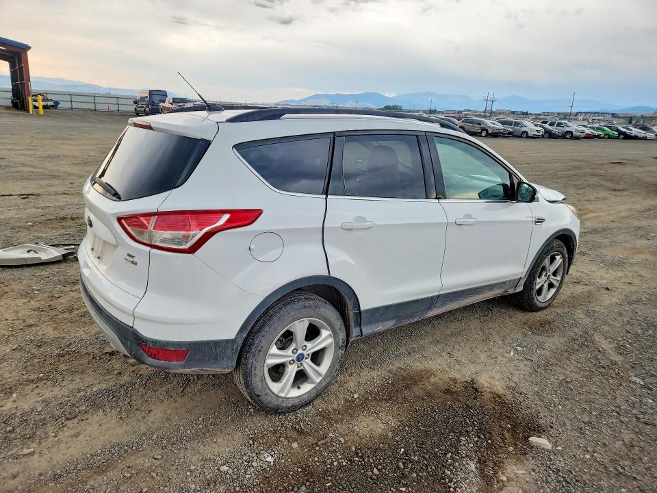 2014 Ford Escape მანქანა იყიდება აუქციონზე, vin: 1FMCU9GX4EUC70210, აუქციონის ნომერი: 66719606